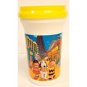 Vintage Peanuts Camp Snoopy Knott's Berry Farm Plastic Souvenir Cup